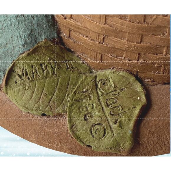 Thomas F. Clark Mary-R 1981 Cairn Studio Figurine w/ COA Retired Mary Figure 7” - Picture 5 of 9